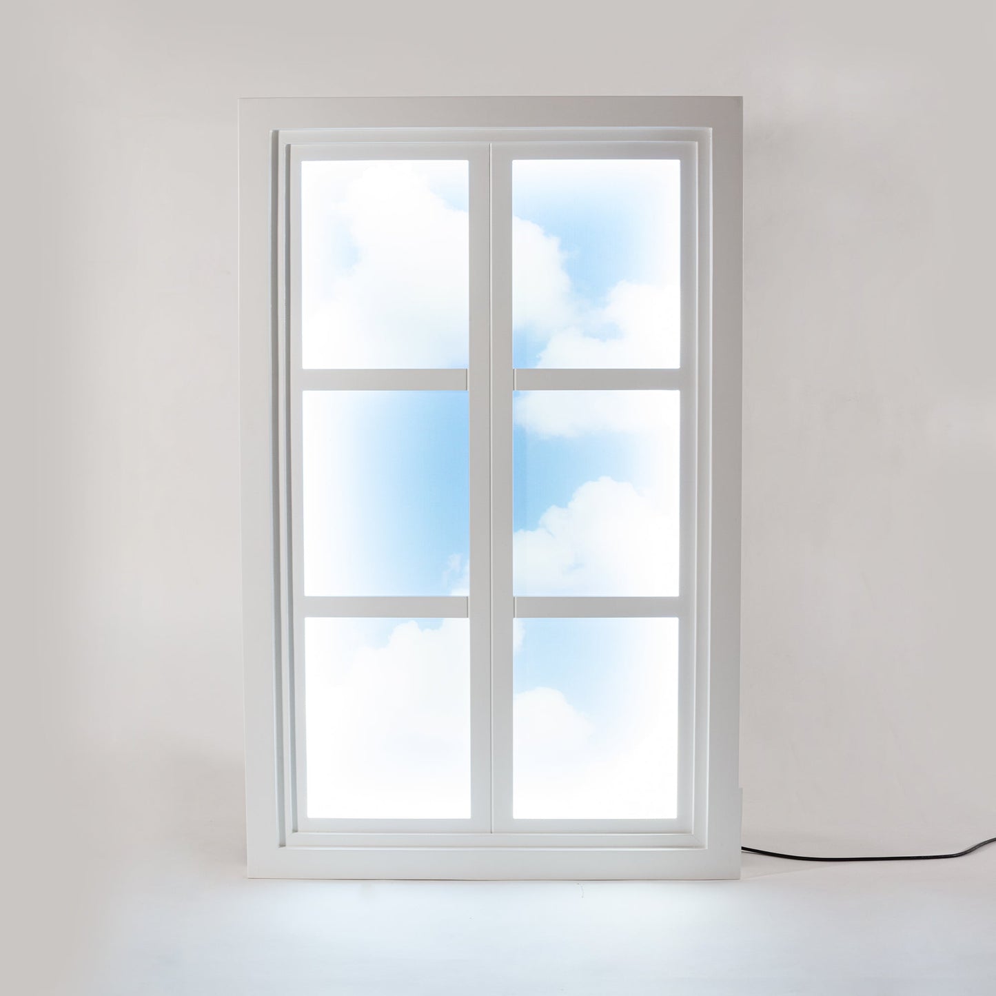 Suite Window Lamp