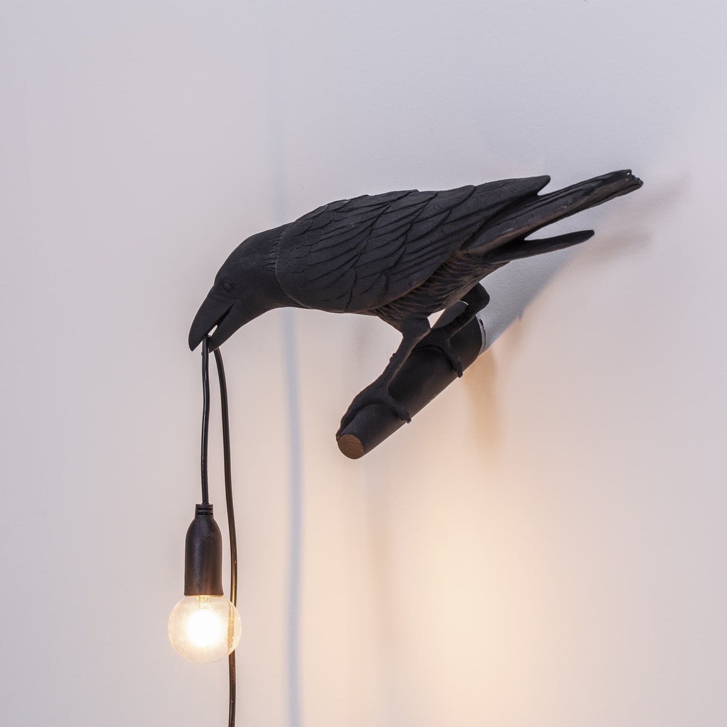Bird Lamp Black Looking Left OUTDOOR